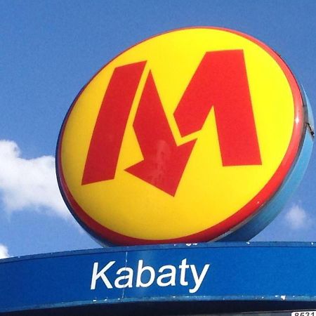 Classic Apartament Metro Kabaty Warszawa Eksteriør billede