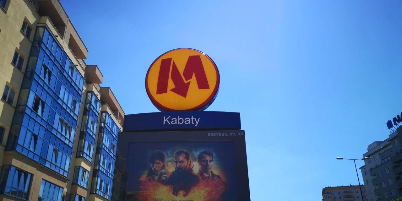 Classic Apartament Metro Kabaty Warszawa Eksteriør billede