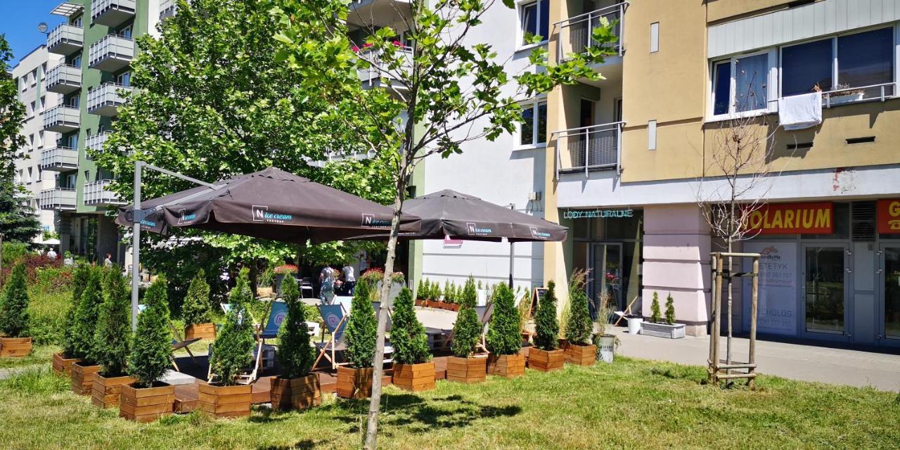 Classic Apartament Metro Kabaty Warszawa Eksteriør billede